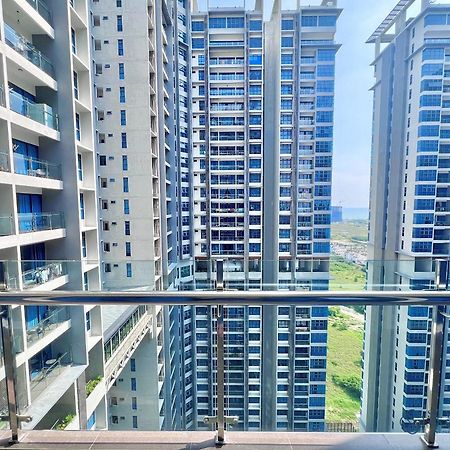 Atlantis Residences Melaka By Stayrene Εξωτερικό φωτογραφία